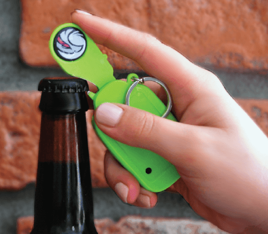 Badge4u – Keychain 5w1 – Otwieracz do butelek